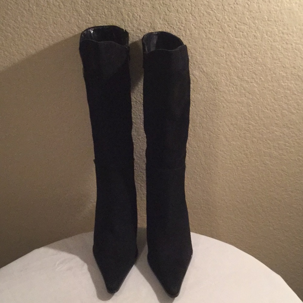 Black suede pointy toe Boots Sz 39